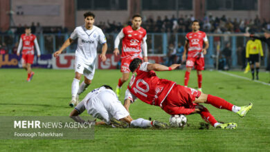 تلاش پرسپولیسی‌ها برای حضور تماشاگران در بازی با ملوان