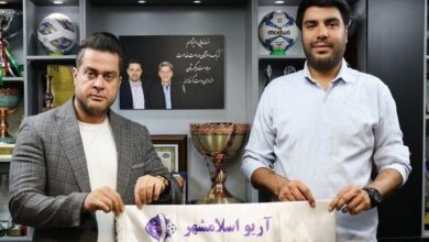 تمدید قرارداد بیاتلو با آریو اسلامشهر