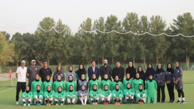 تمرین تیم ملی فوتبال بانوان با میهمانان خاص
