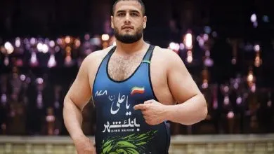 سنگین وزن کشتی فرنگی در ثانیه‌های اول پیروز شد؛ ساروی پیروز شد